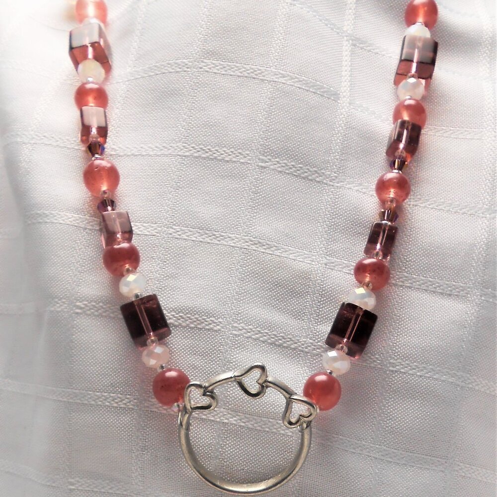 No 1090 Beautiful handmade set: necklace and earrings